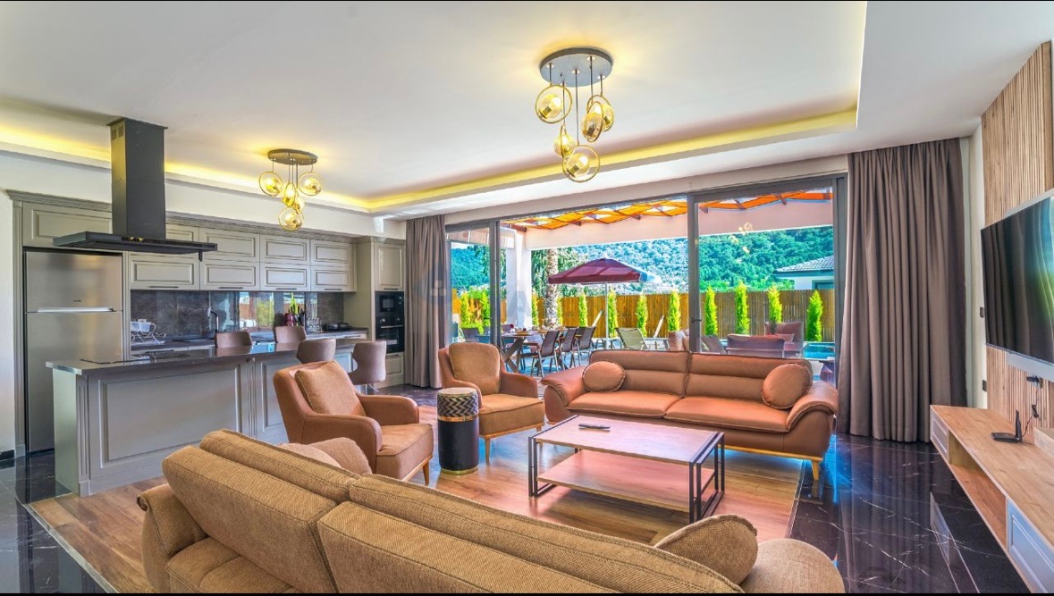 Club Begonvil villa interior and exterior view 2